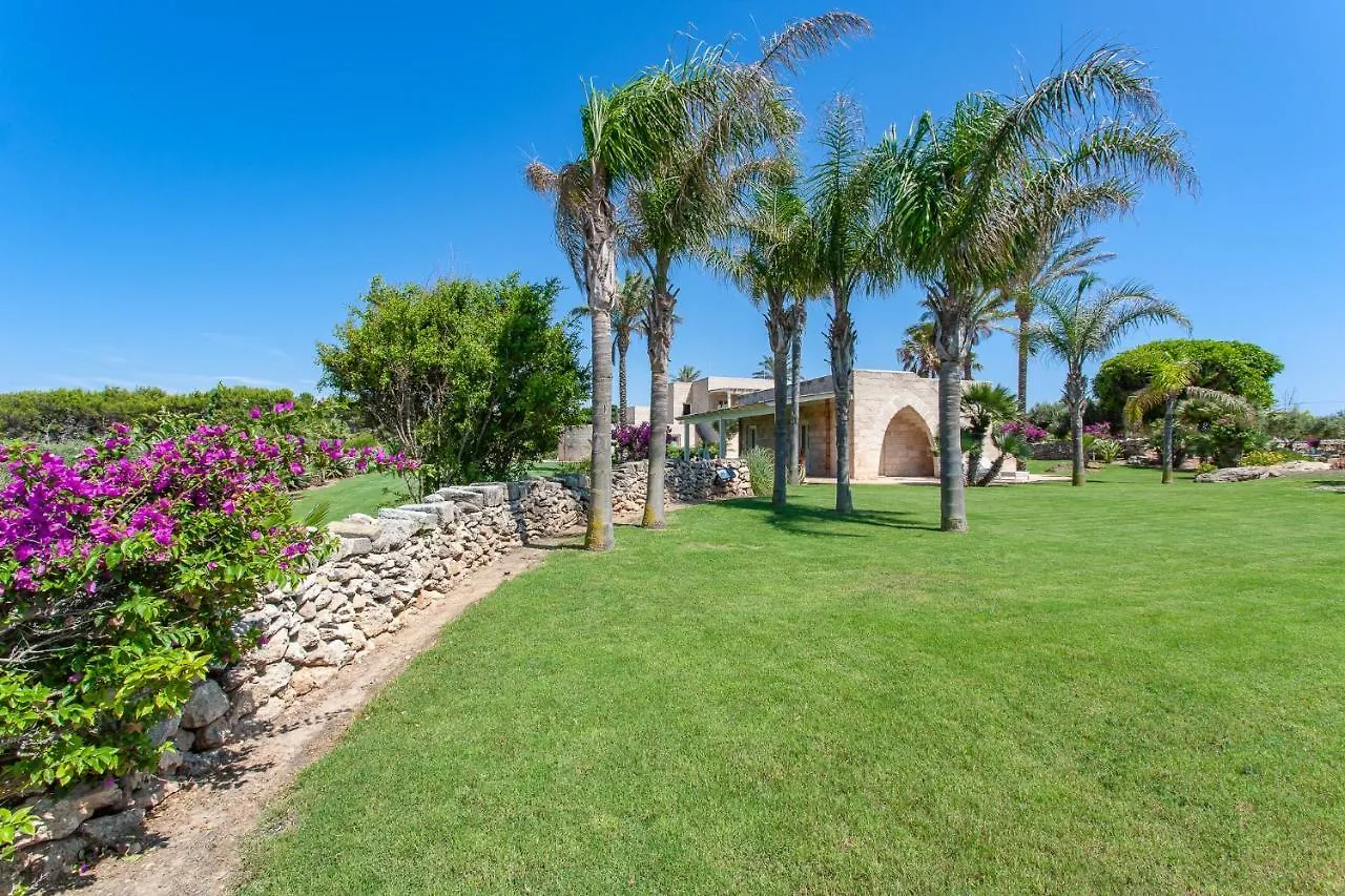 פאביננה Geco Resort